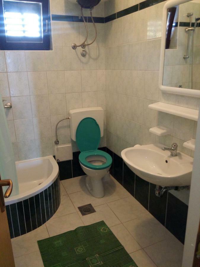 شقة Apartman Cemeljic ماندري المظهر الخارجي الصورة